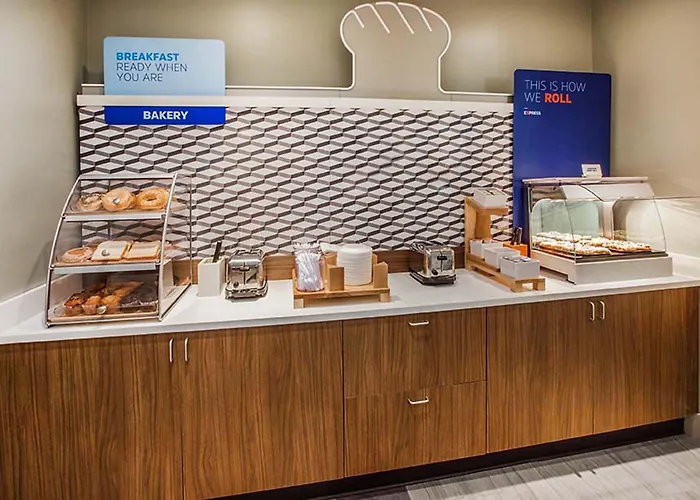 Hotel Express Chicago Nw - By Ihg Arlington Heights