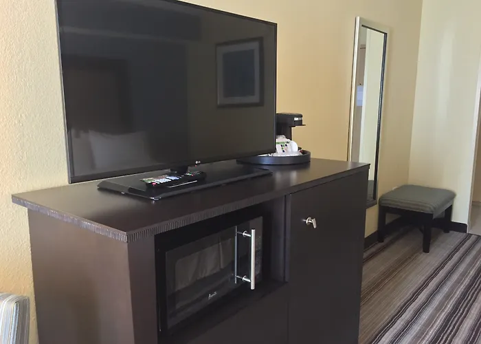 Express Chicago Nw - By Ihg Hotel Arlington Heights